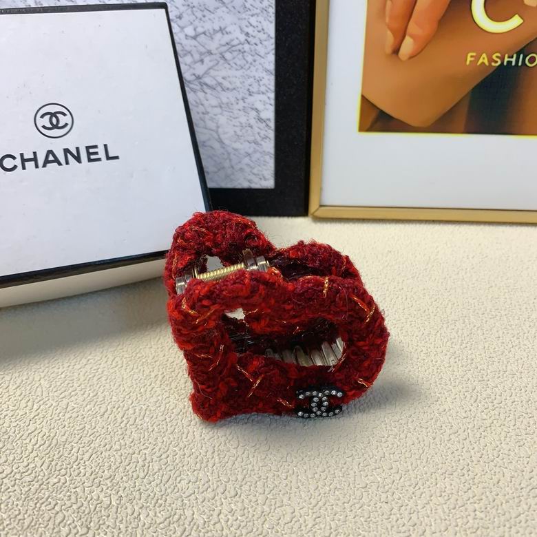 Chanel Hair Grab Clip  (2)